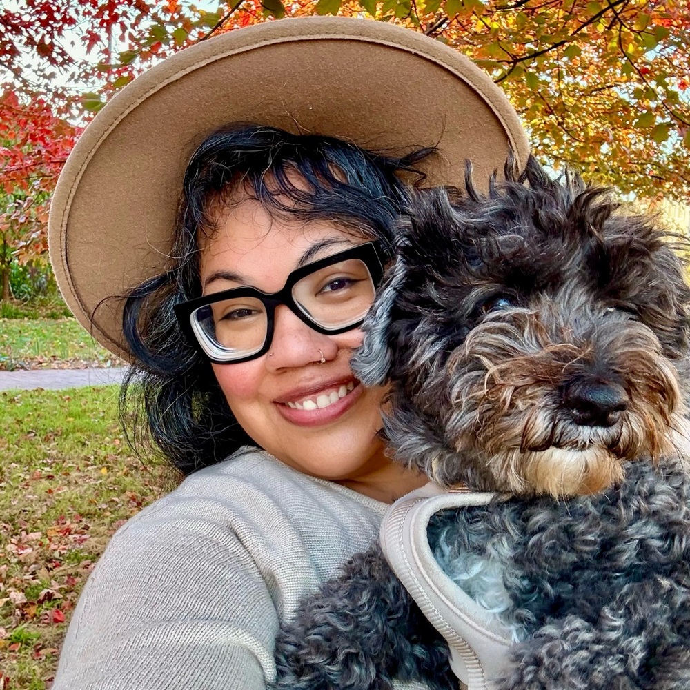 Meet your Posher, Mercedes!